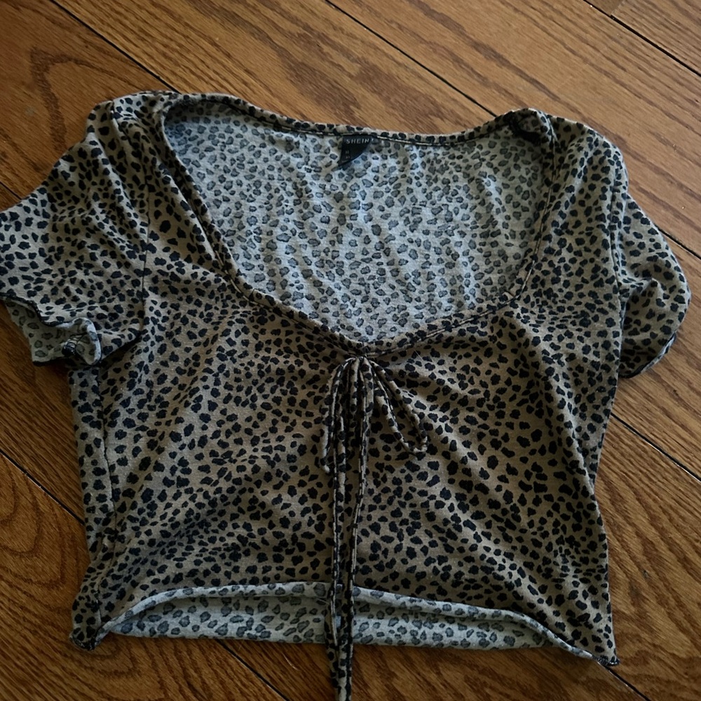 Cute crop top